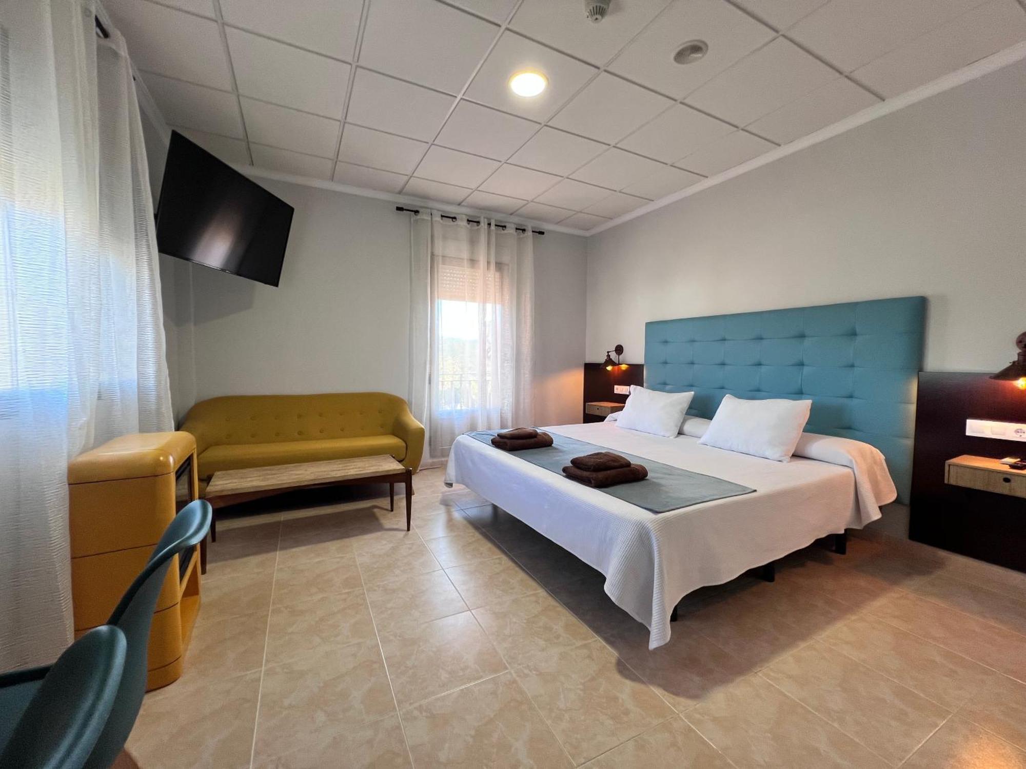 Hotel Don Juan Puente De Genave Exterior photo